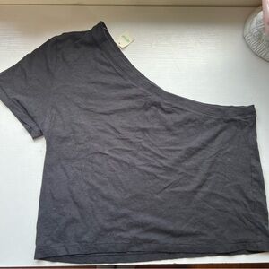 Aerie top